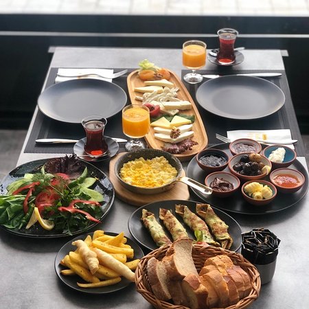 Sofia Garden Cafe & Brasserie Ortahisar – Trabzon